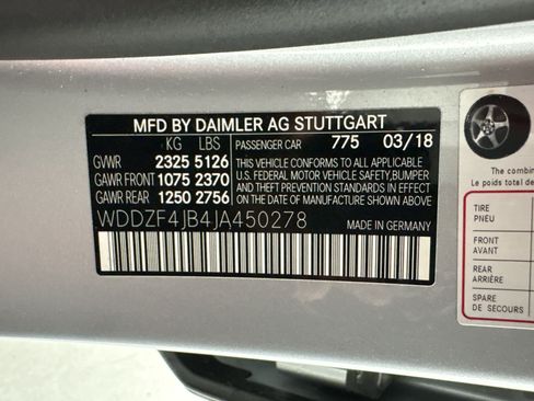 Certified 2018 Mercedes-Benz E 300 image 19