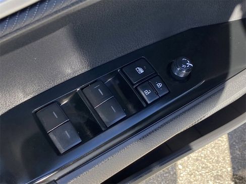 Certified 2025 Toyota Camry SE image 21