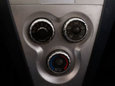 Used 2008 Toyota Yaris Sedan image 31