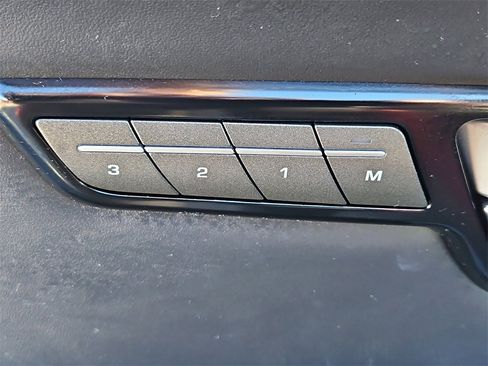 Used 2017 Land Rover Range Rover Evoque HSE Dynamic image 21