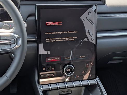 New 2027 GMC Terrain Elevation w/ Technology Package II FWD image 14