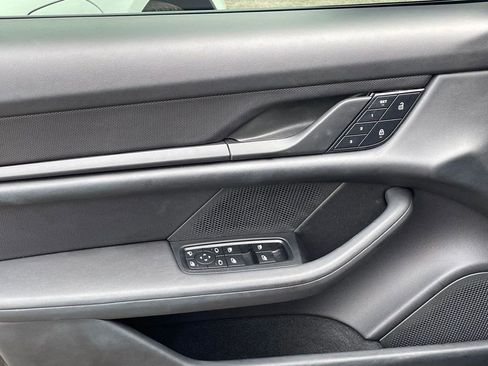 Used 2023 Porsche Taycan RWD w/ Premium Package image 15