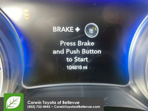 Used 2016 Chrysler 300 Limited AWD/4WD image 16