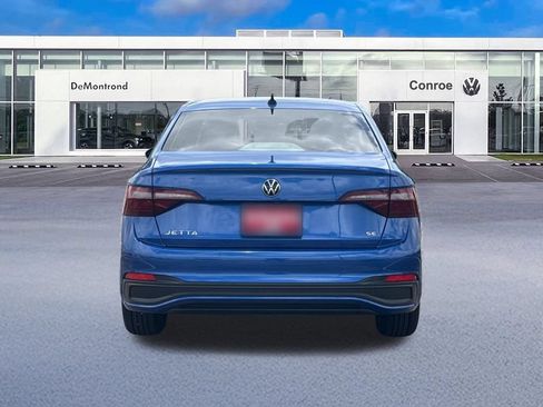 Used 2023 Volkswagen Jetta SE FWD image 6