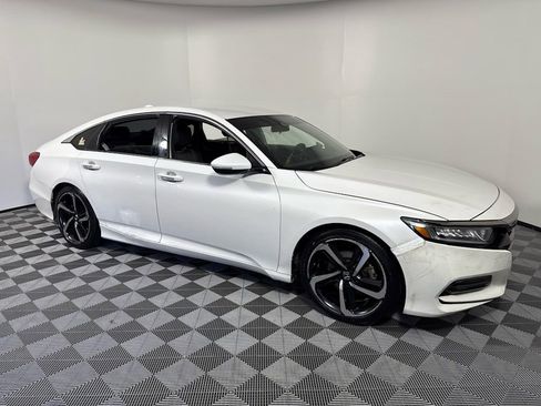 Used 2019 Honda Accord Sport image 6