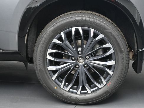 New 2026 Nissan Rogue Platinum w/ Platinum Premium Package image 25