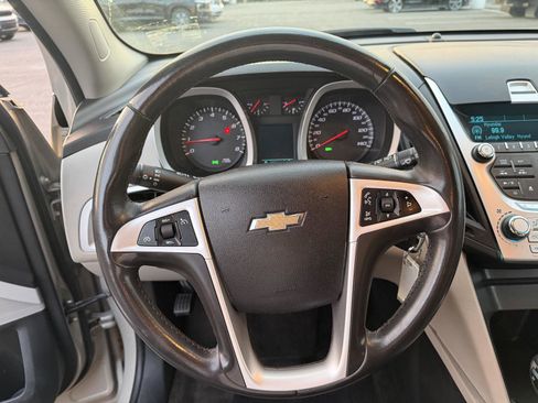 Used 2011 Chevrolet Equinox LT w/ Driver Convenience Package image 17