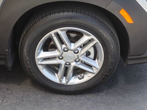Certified 2023 Hyundai Kona SE FWD image 12