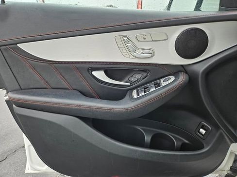 Used 2022 Mercedes-Benz GLC 43 AMG 4MATIC image 32