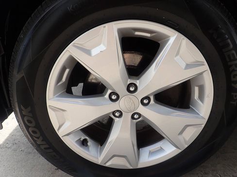 Used 2016 Subaru Forester 2.5i w/ Alloy Wheel Package AWD/4WD image 34