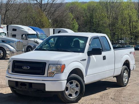 Used 2014 Ford F150 STX AWD/4WD image 2