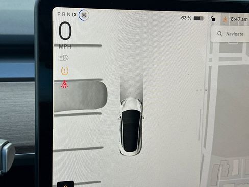 Used 2023 Tesla Model 3 Standard Range image 39