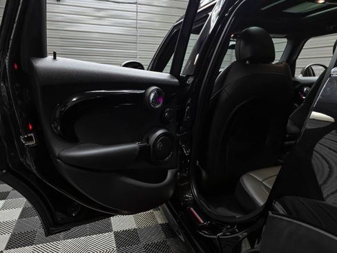 Used 2018 MINI Cooper S FWD image 33