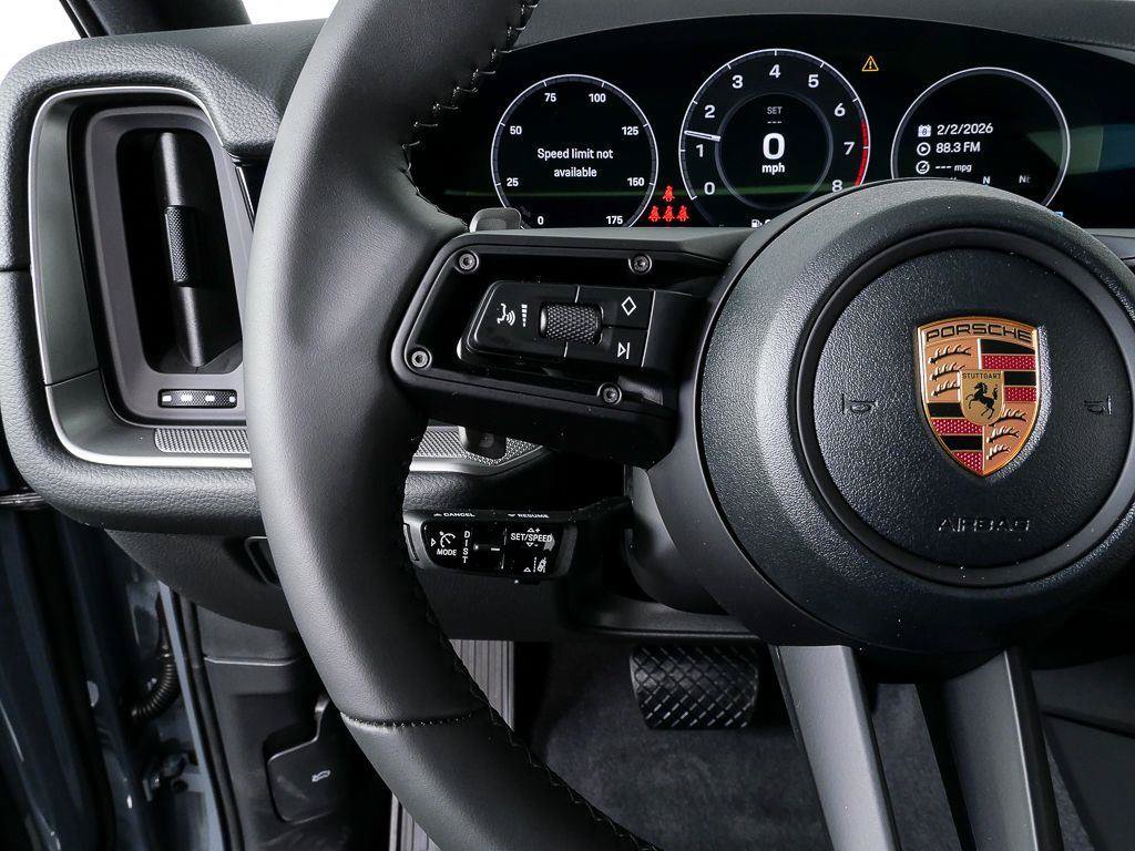 Used 2026 Porsche Cayenne Coupe AWD/4WD image 10