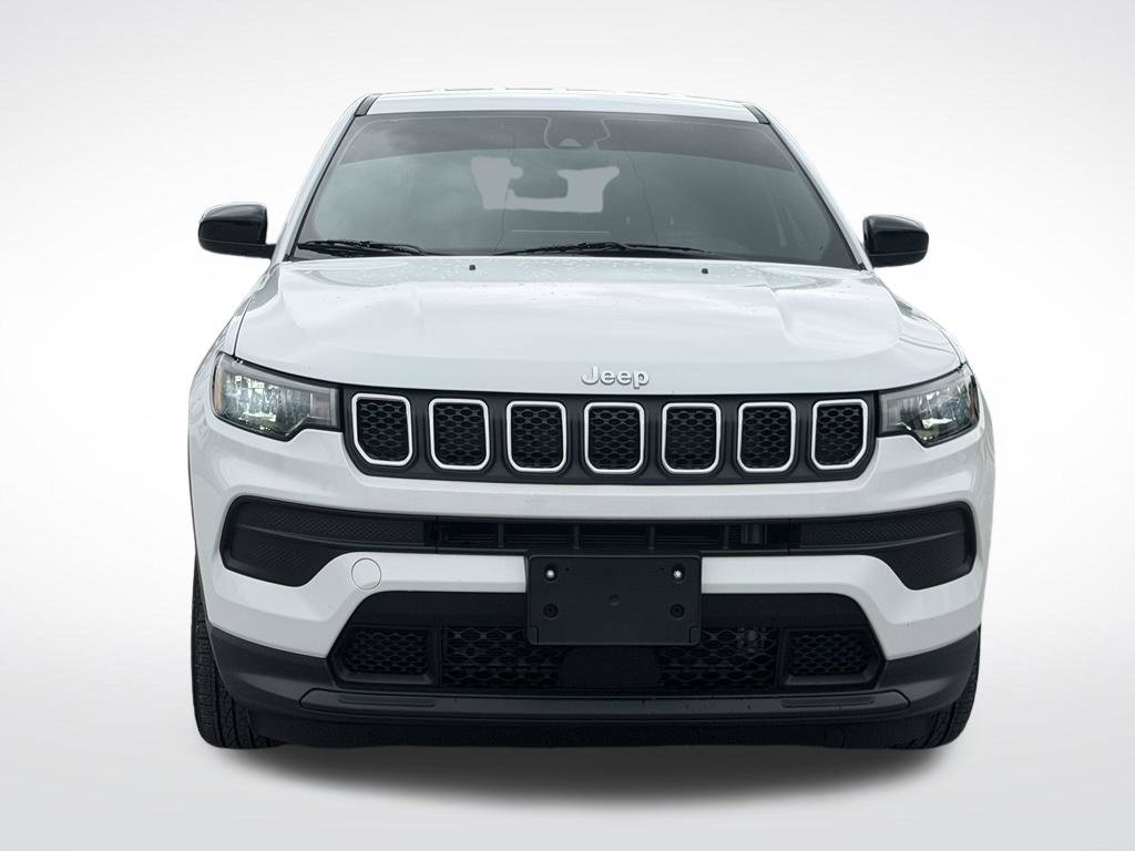 Used 2023 Jeep Compass Sport AWD/4WD image 9