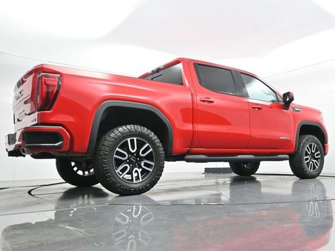 Used 2021 GMC Sierra 1500 AT4 w/ Technology Package AWD/4WD image 54