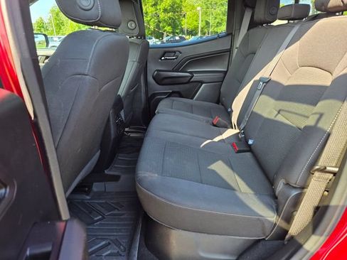 Used 2024 Chevrolet Colorado LT w/ LT Convenience Package II AWD/4WD image 39
