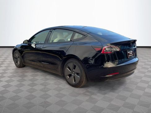 Used 2021 Tesla Model 3 Standard Range Plus RWD image 5