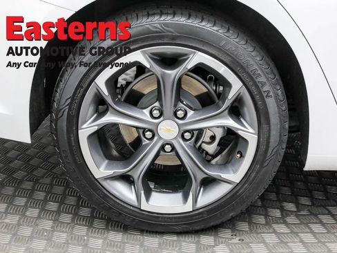 Used 2024 Chevrolet Malibu LT image 29