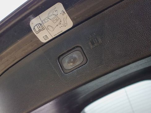 Used 2019 Ford Edge Titanium w/ Equipment Group 301A image 13