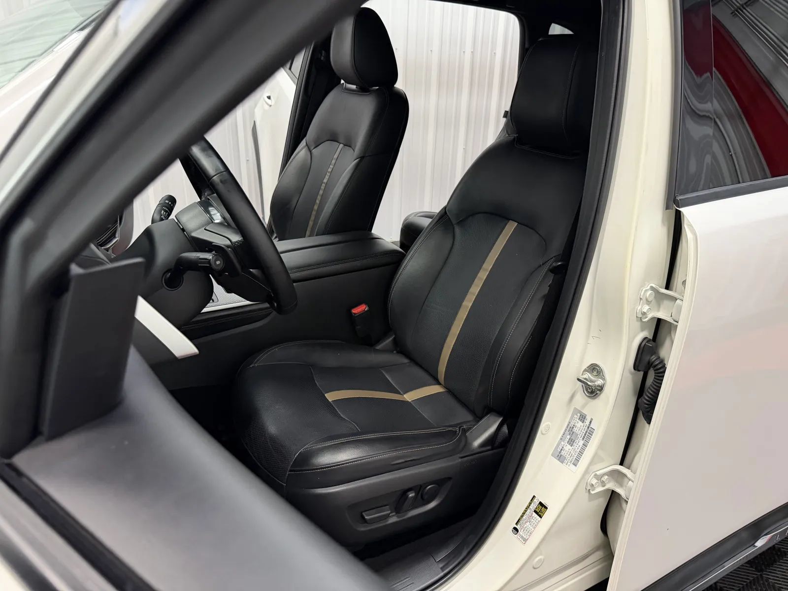 Used 2024 MAZDA CX-90 Plug-In Hybrid w/ Premium Plus AWD/4WD image 39