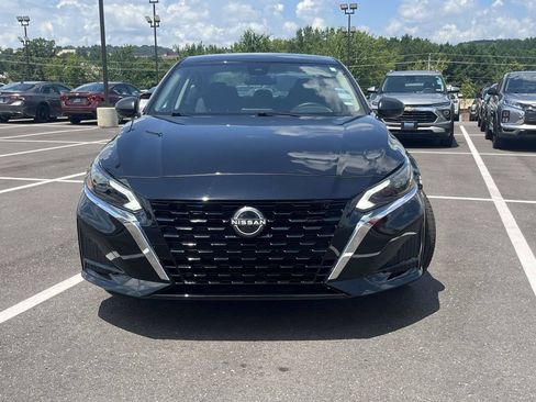 Used 2026 Nissan Altima 2.5 SV AWD/4WD image 8