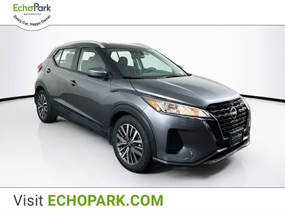Used 2023 Nissan Kicks SV