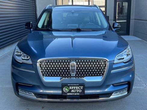 Used 2020 Lincoln Aviator Reserve w/ Equipment Group 202A image 4