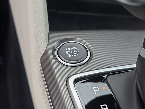 New 2026 Kia Sportage SX image 28