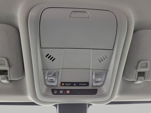 Used 2024 Chevrolet Equinox LT w/ LPO, Floor Liner Package image 18