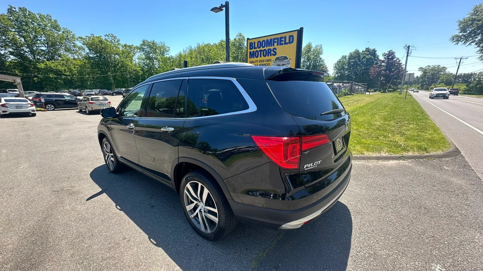 Used 2016 Honda Pilot Touring image 8