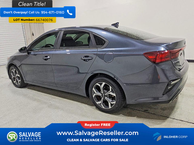 Used 2019 Kia Forte LXS FWD image 3