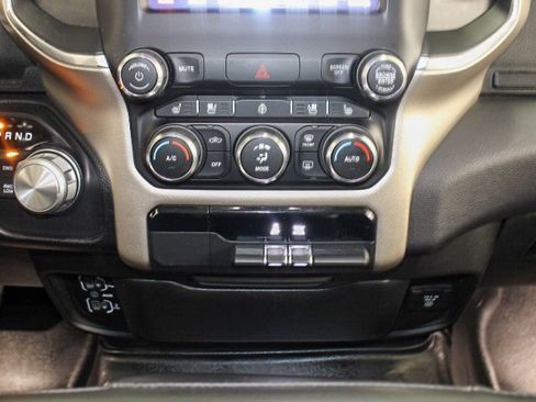 Used 2019 RAM 1500 Laramie image 16