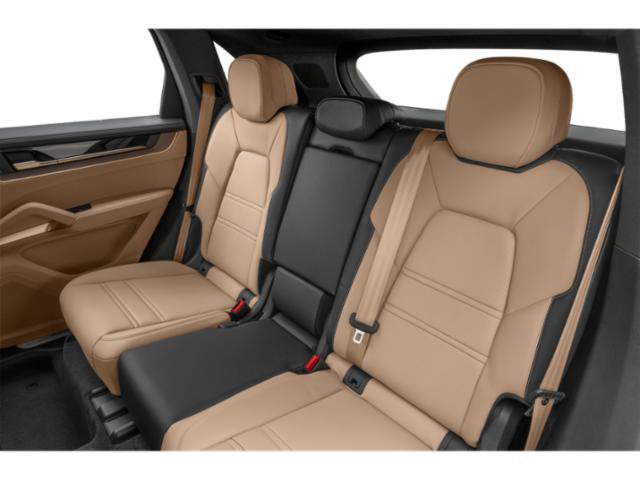 Used 2024 Porsche Cayenne S AWD/4WD image 12