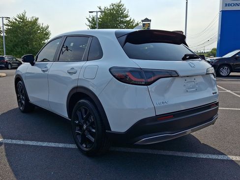 Certified 2024 Honda HR-V Sport image 5