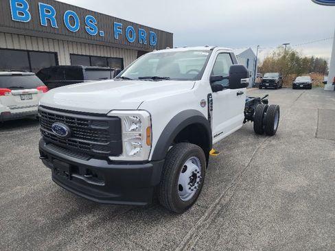 New 2024 Ford F450 XL image 2