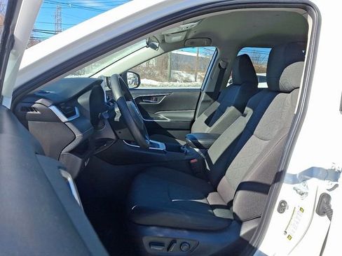 Used 2024 Toyota RAV4 XLE image 14
