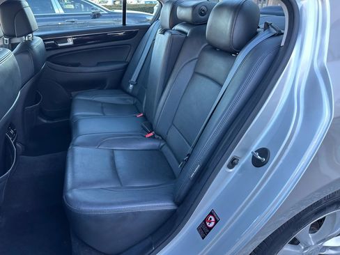 Used 2012 Hyundai Genesis 3.8 image 22