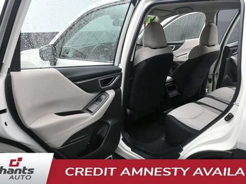 Used 2021 Subaru Forester AWD/4WD image 23