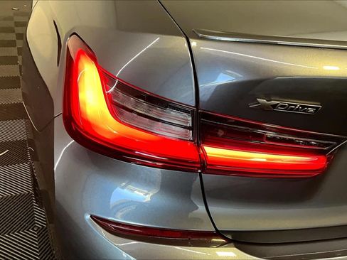 Used 2022 BMW M340i xDrive w/ Premium Package image 28