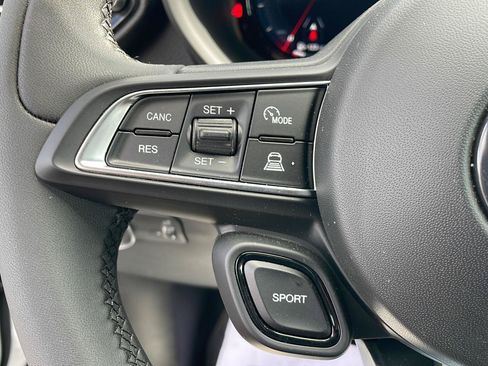 Used 2025 Dodge Hornet GT AWD/4WD image 14