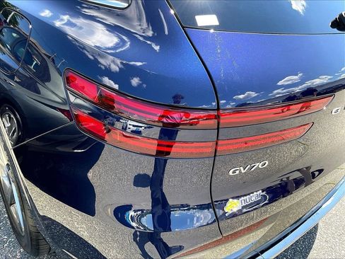 Used 2026 Genesis GV70 2.5T Select AWD/4WD image 33
