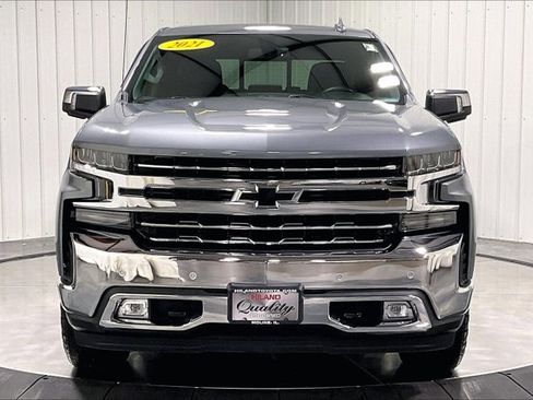 Used 2021 Chevrolet Silverado 1500 LTZ w/ Z71 Off-Road Package AWD/4WD image 2