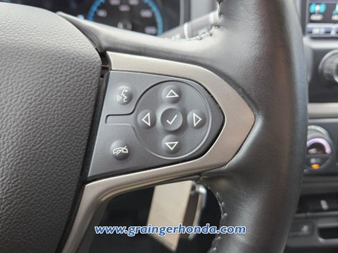 Used 2018 Chevrolet Colorado Z71 image 19