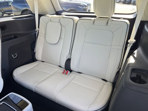 Used 2020 Lincoln Aviator Black Label w/ Dynamic Handling Package image 37