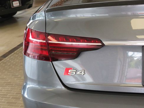 Used 2020 Audi S4 Premium w/ Convenience Package image 70