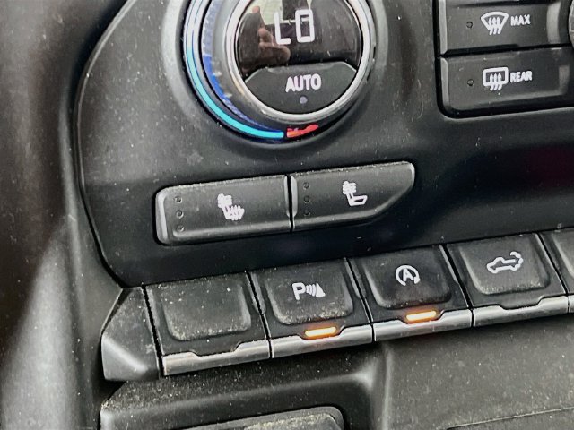 Used 2019 Chevrolet Silverado 1500 RST AWD/4WD image 21