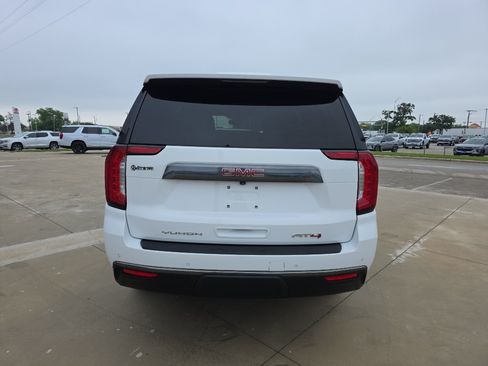 Certified 2022 GMC Yukon AT4 AWD/4WD image 17