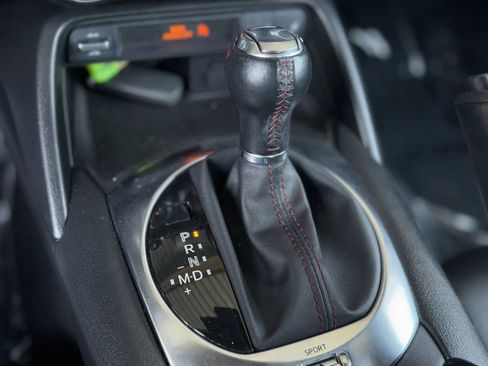 Used 2018 MAZDA MX-5 Miata RF Grand Touring image 29