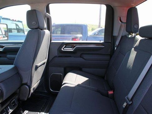 New 2025 GMC Sierra 2500 SLE w/ SLE Convenience Package image 11